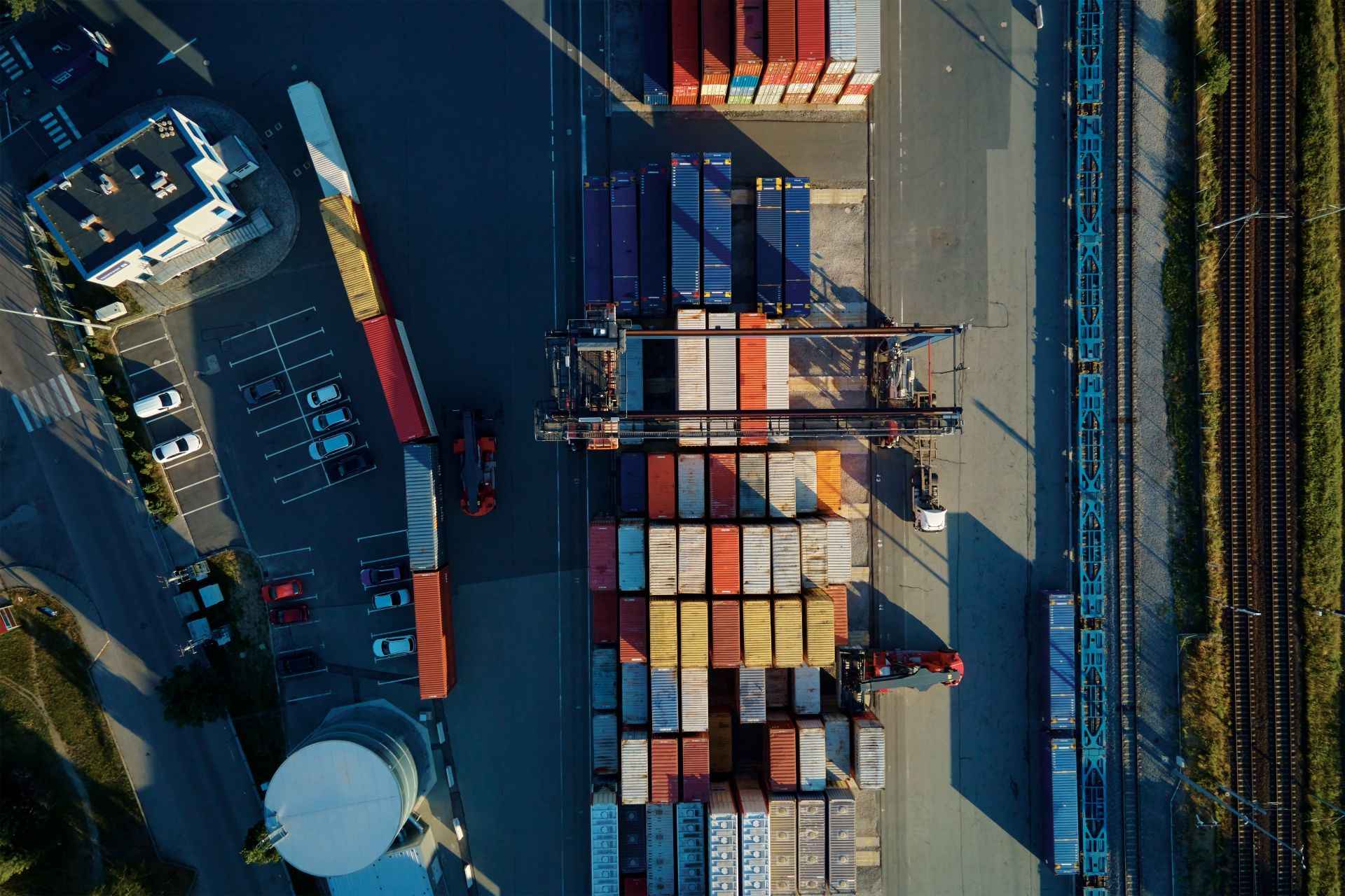 container-warehouse-aerial-view-shipping-and-log-2023-11-27-04-49-41-utc_11zon.jpg
